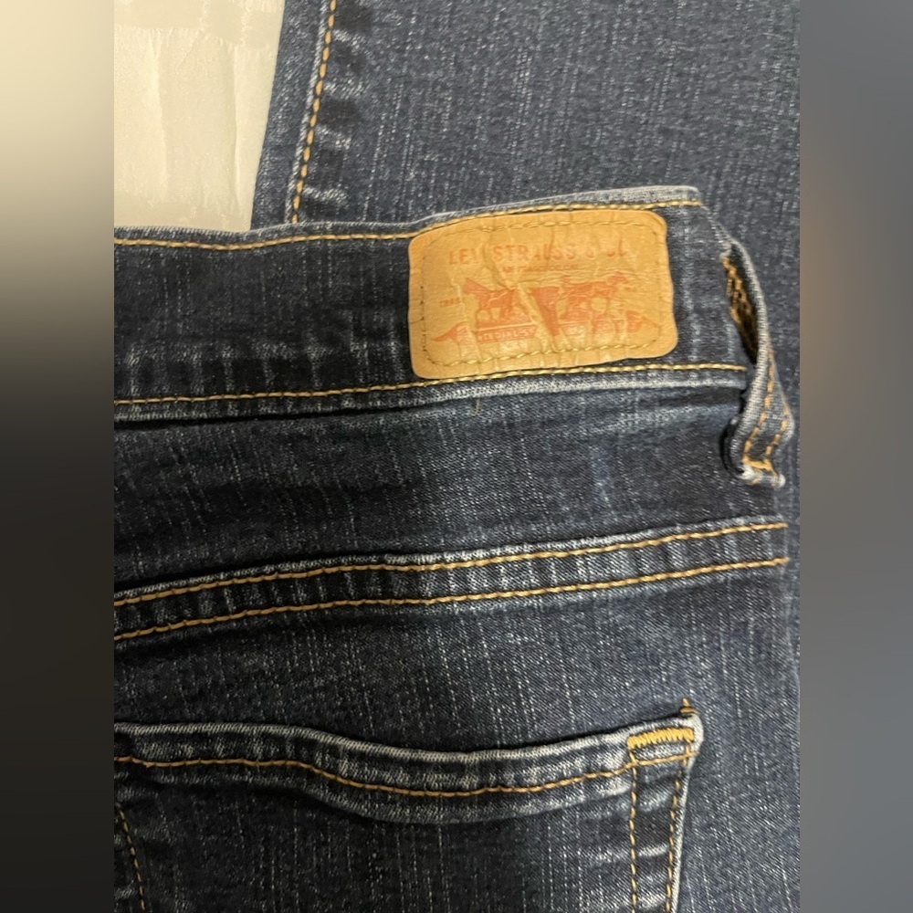 Levi’s Women’s Jeans Size 8 M - Picture 3 of 5